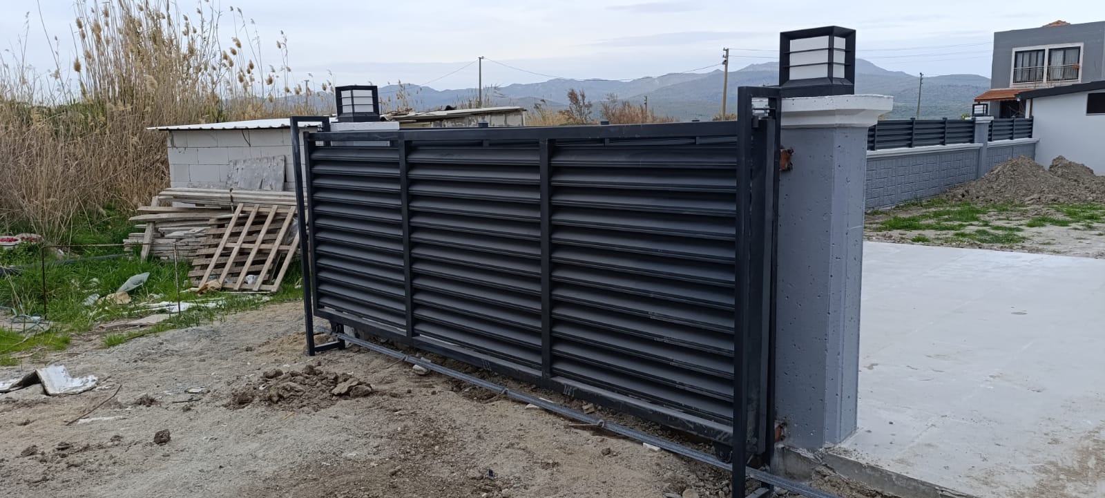 İleri Kardeşler Demir Doğrama 